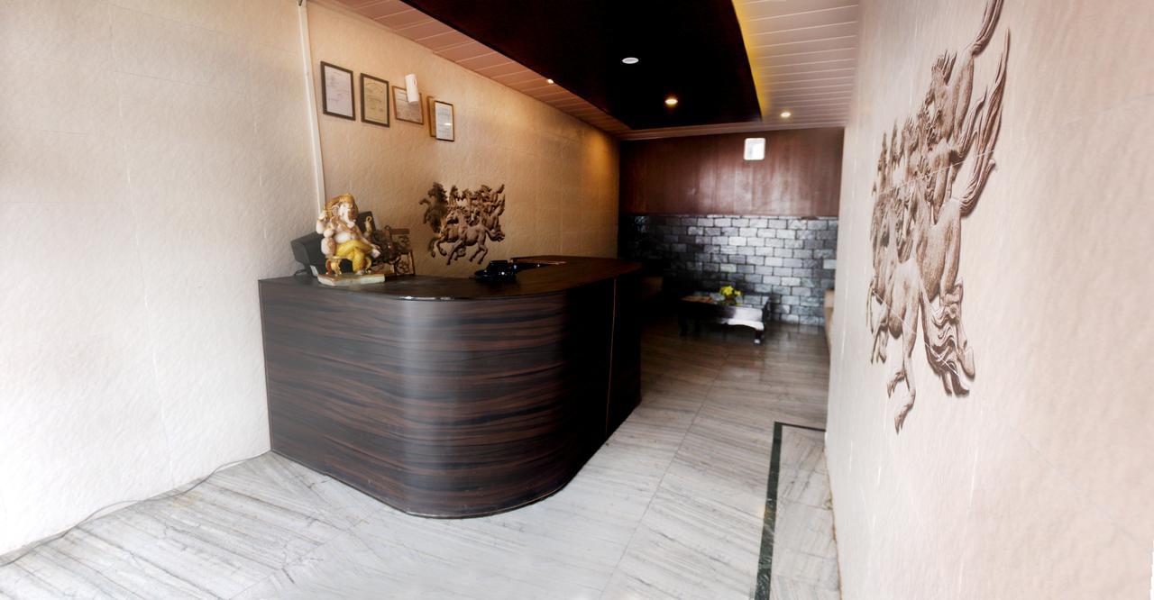 โรงแรมทิพยานศ์ ดารัมซาลา ภายนอก รูปภาพ